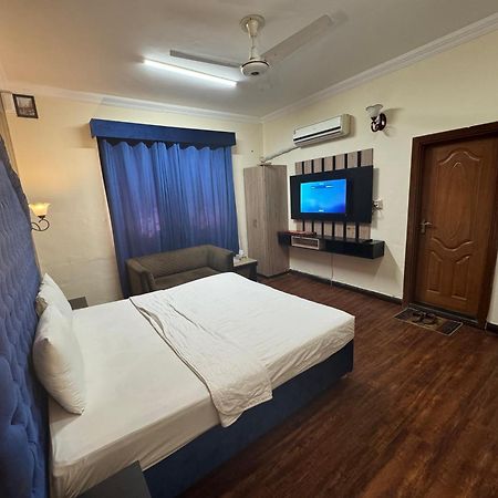 伊斯兰堡 Orbit Residency F-7酒店 外观 照片