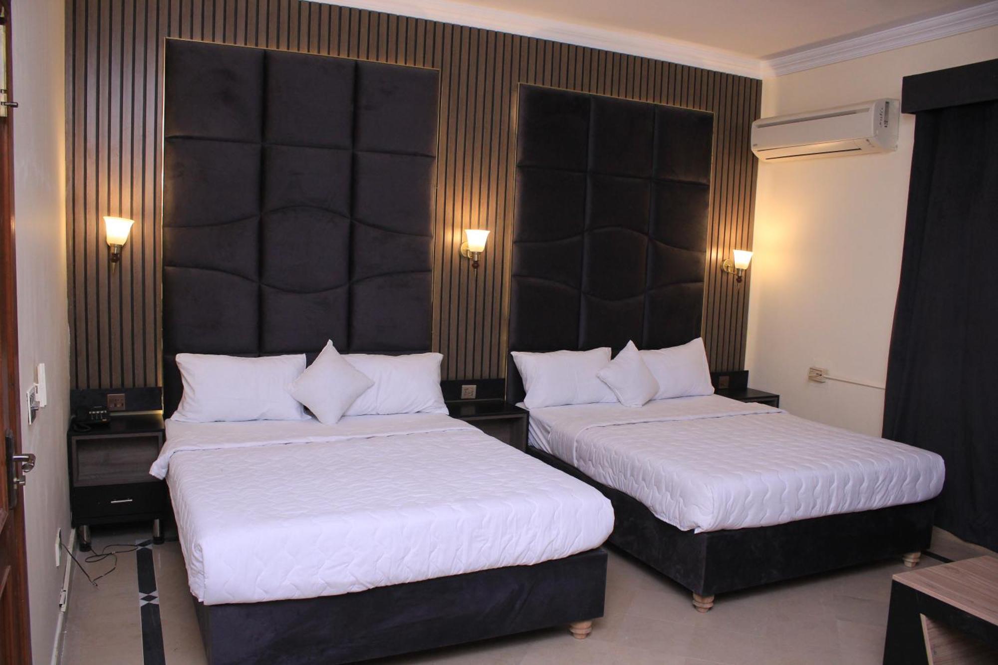 伊斯兰堡 Orbit Residency F-7酒店 外观 照片